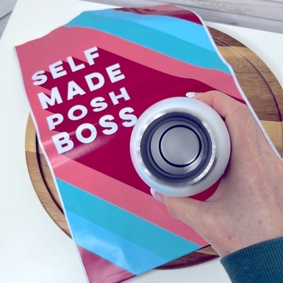 POSHMARK l PoshFixings Insulated White Water Bottle New - Picture 6 of 8